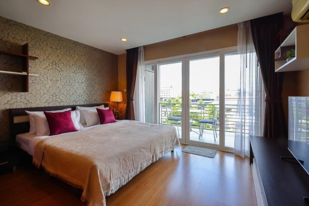 Luxury Living In Heart Of Nimman Chiang Mai Exterior foto