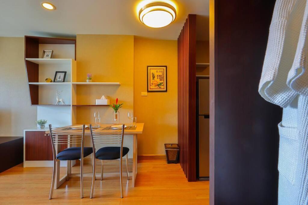 Luxury Living In Heart Of Nimman Chiang Mai Exterior foto