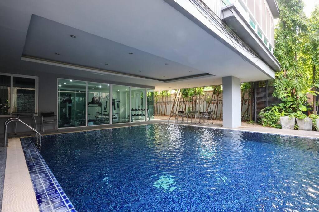 Luxury Living In Heart Of Nimman Chiang Mai Exterior foto