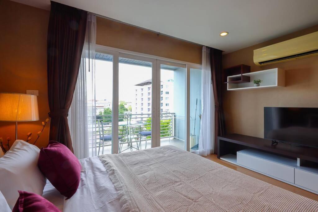 Luxury Living In Heart Of Nimman Chiang Mai Exterior foto